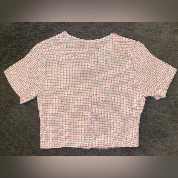 SHEIN brand - Women’s Size Medium Button Up Top - Used In Great Condition - Picture 3 of 4